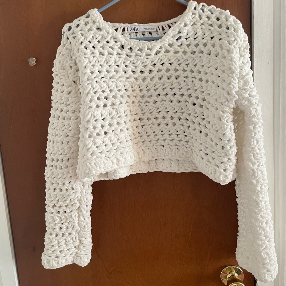 Zara White Chunky Crochet Crop Sweater